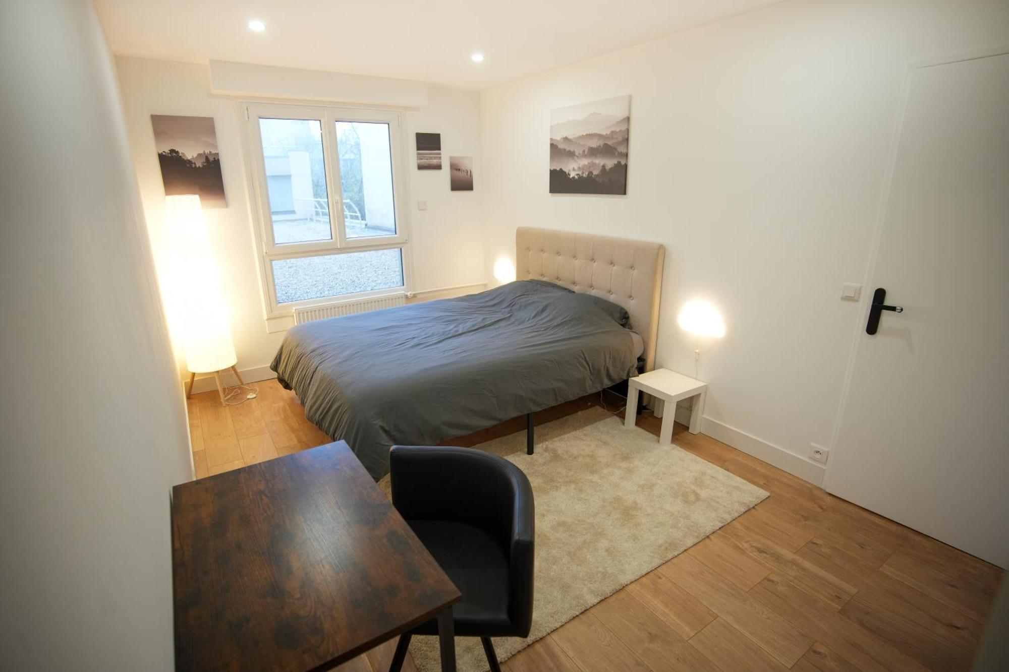 Keyless Appartement Moderne Et Spacieux 90 M2 Parking 셰빌리-라뤼 외부 사진